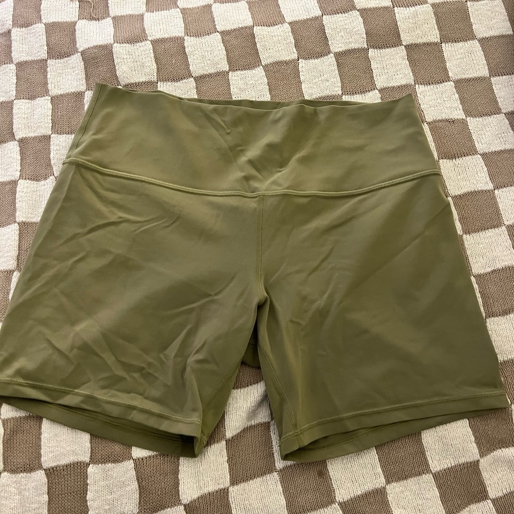 Align shorts 6’